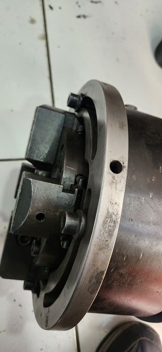 Резьба накатной патрон