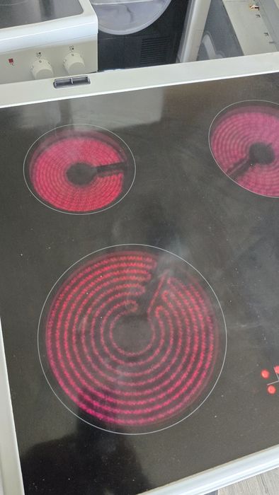 Печка Voss Electrolux