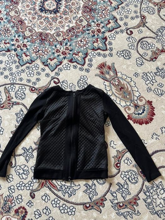 Женские одежды всё по 4000