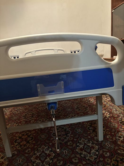 Медицинская кровать + матрац