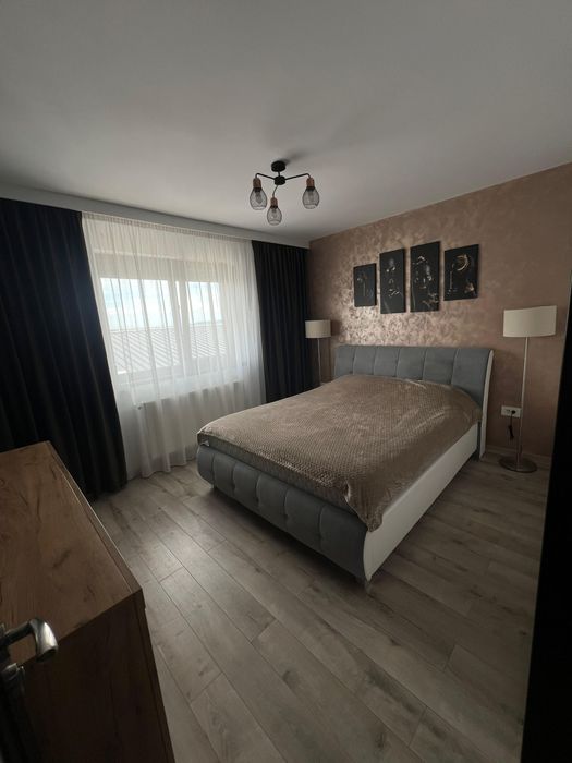 Vand apartament 3 camere Valea Lupului