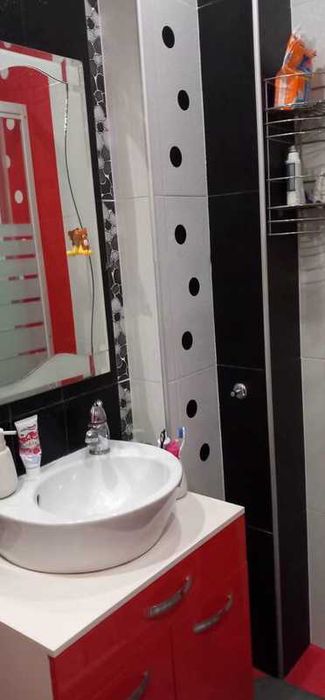 Дава се под наем Двустаен апартамент в Пловдив, Тракия - 85 кв.м за 425 € - Снимка #4