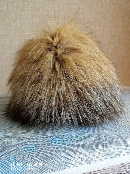 Продам шубу из мутона, размер L