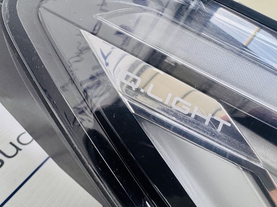 Far dreapta IQ LIGHT VW ID.3 cod 10B941036A