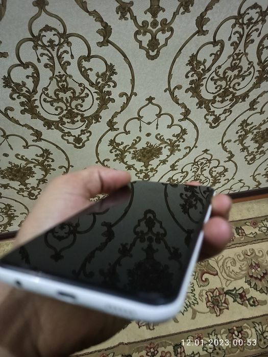 Samsung A13 holati yaxsh
