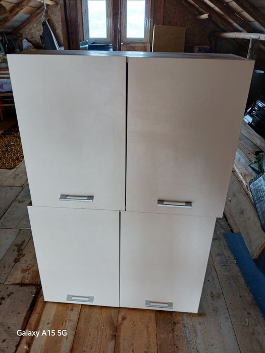 Corpuri suspendate bucătărie