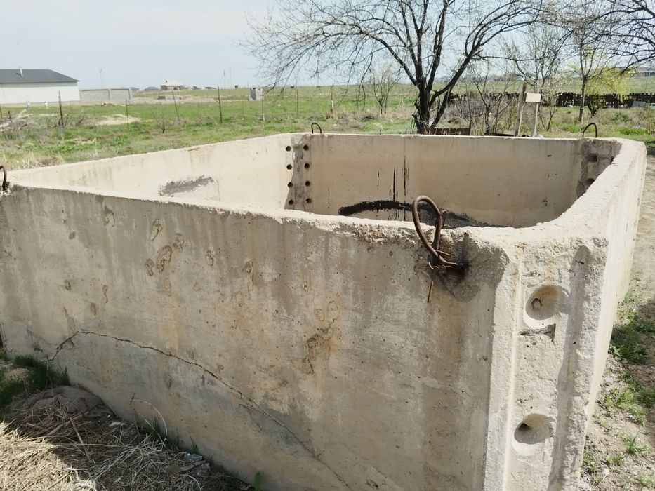 Продаётся дом с участком