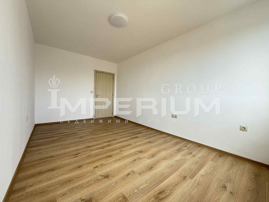 Продава се Тристаен апартамент в Варна, Кайсиева градина - 66 кв.м за 2029 €/кв.м - Снимка #3