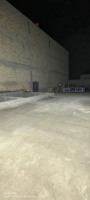 Uy sotiladi srochna 7 sotix