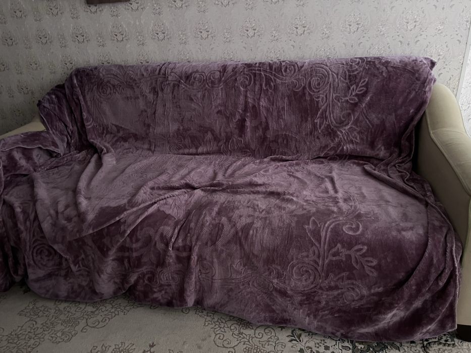 Диван сатылады.Ескі