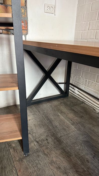 СРОЧНО! Лофт стеллаж и 2 стола