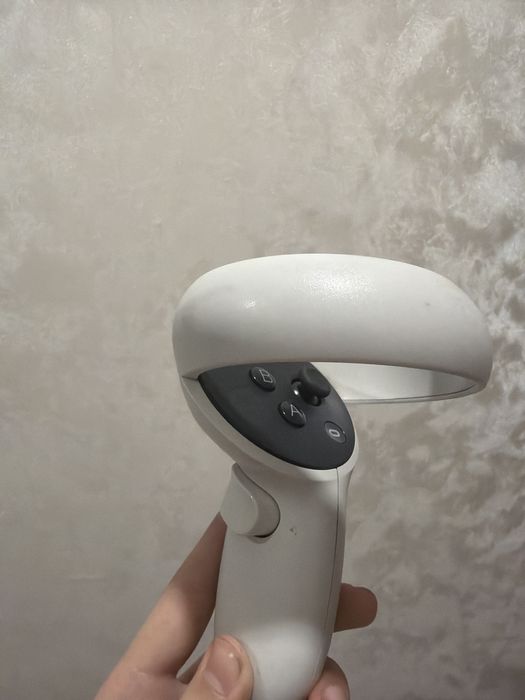 продам meta quest 2