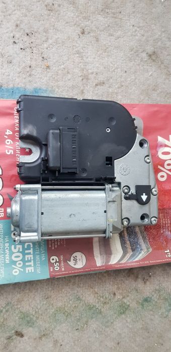 Моторче за шибедах голф 3