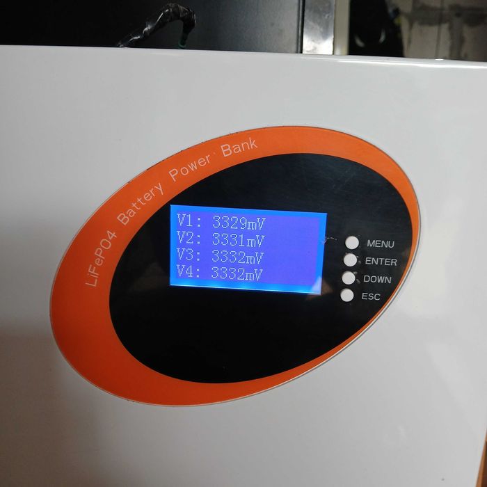 invertor si baterie lifepo 4