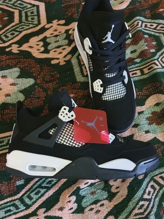 Jordan 4 white thunder 43