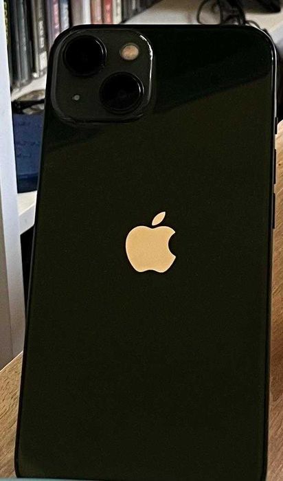 Vând telefon iPhone13 512GB