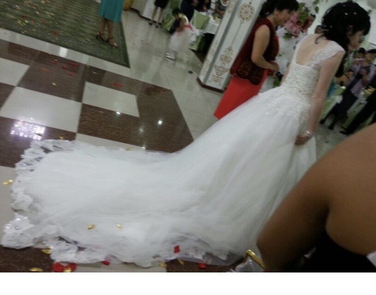 Свадебное платье