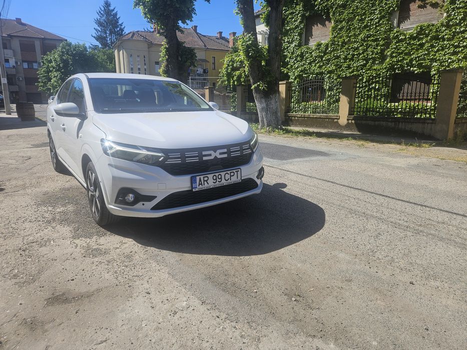 Dacia Logan Journey TCE 90