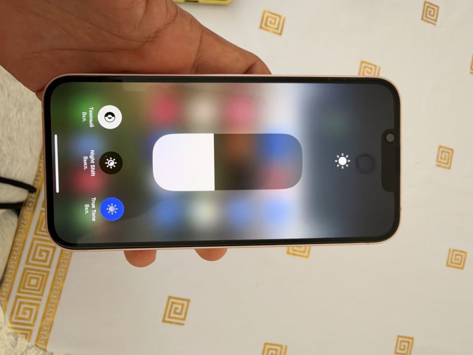 iPhone 13  сатылады