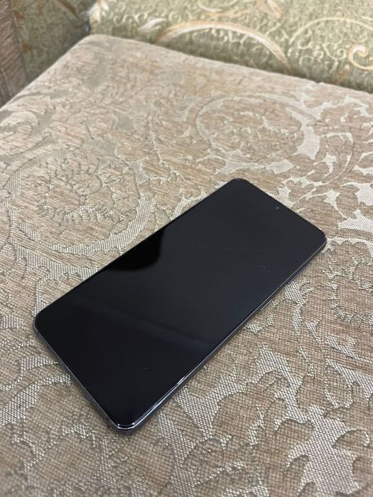 S21 5G eSIM 128 gb срочно