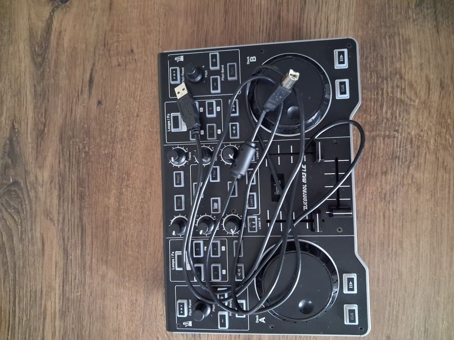 Vand consola Hercules Dj