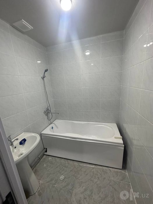SROCHNO Sotiladi SERGELI Sputnik 16A Novostroyka 2/8/16 60m2