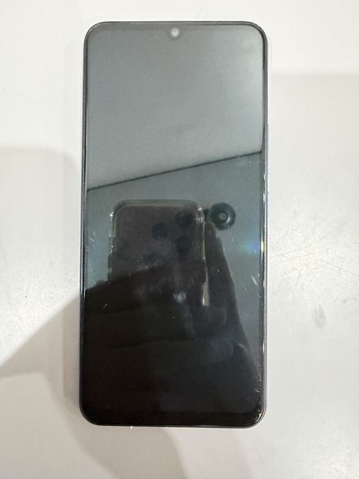 Vivo v23e.