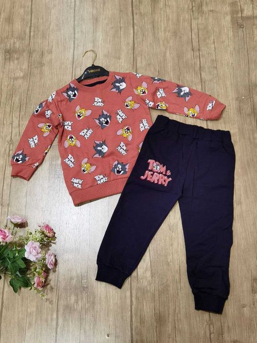 Детские вещи для девочек. Турция, качество хорошее.