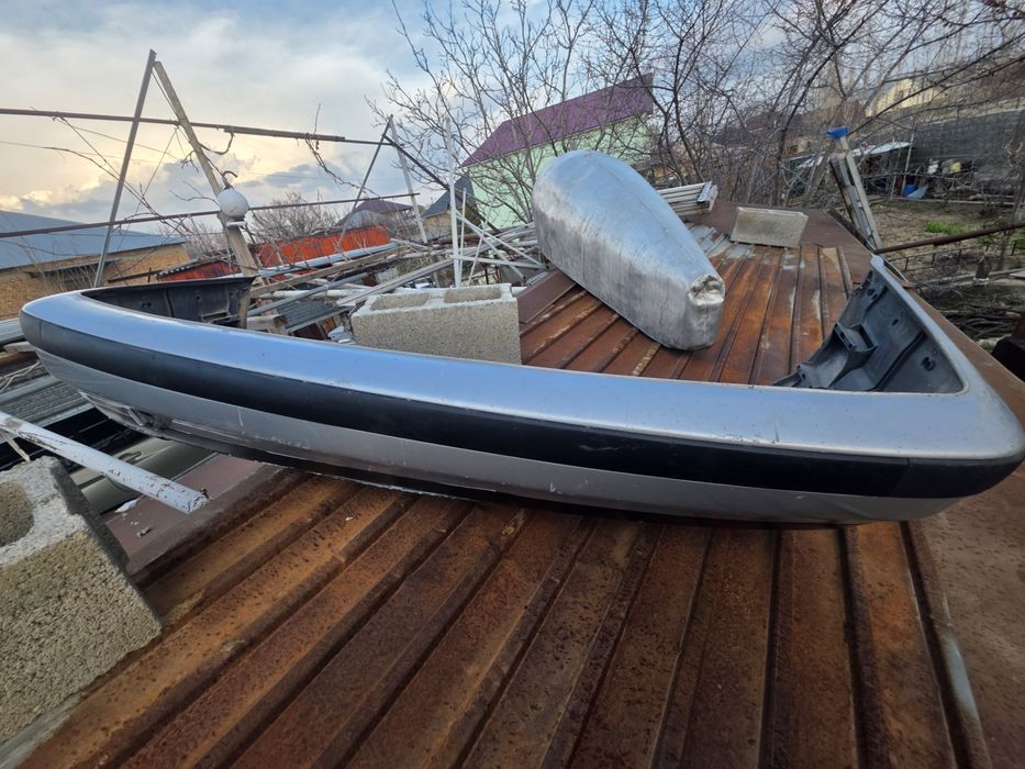 Задний бампер БМВ Е36 седан1991-95г.в.