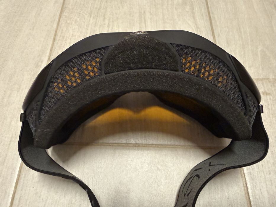 Ски очила UVEX Take Off с две плаки за слънчево и за облачно време