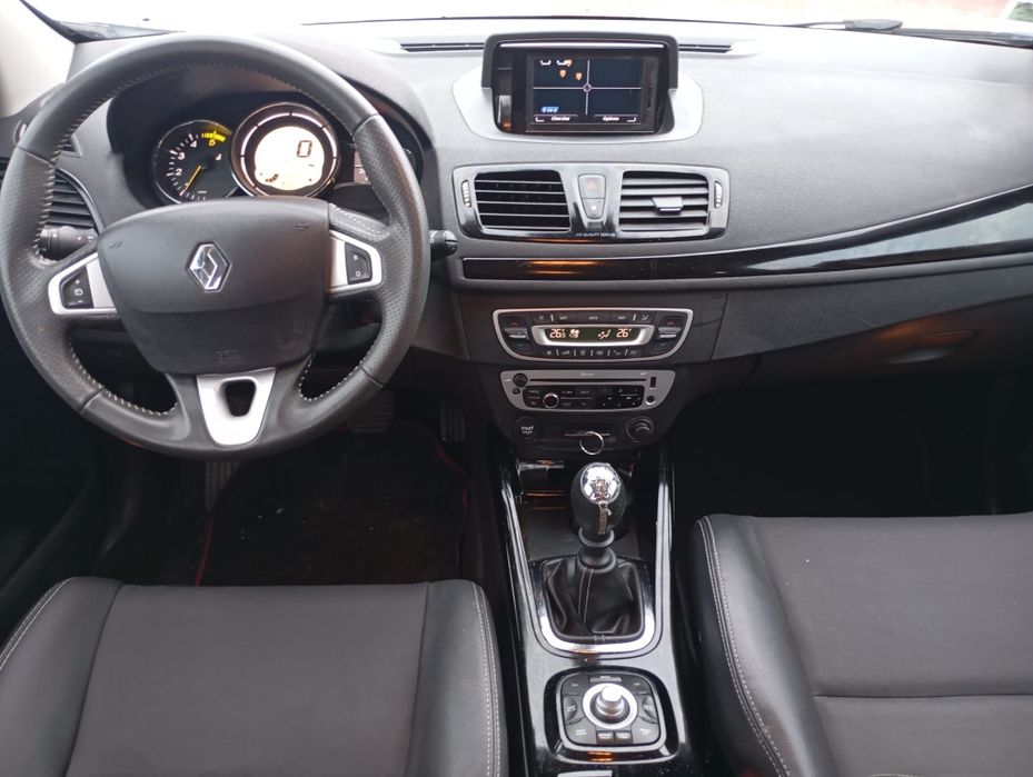 Renault Megane 3 bose hatchback 1.5 dc 110cpi rar efectuat