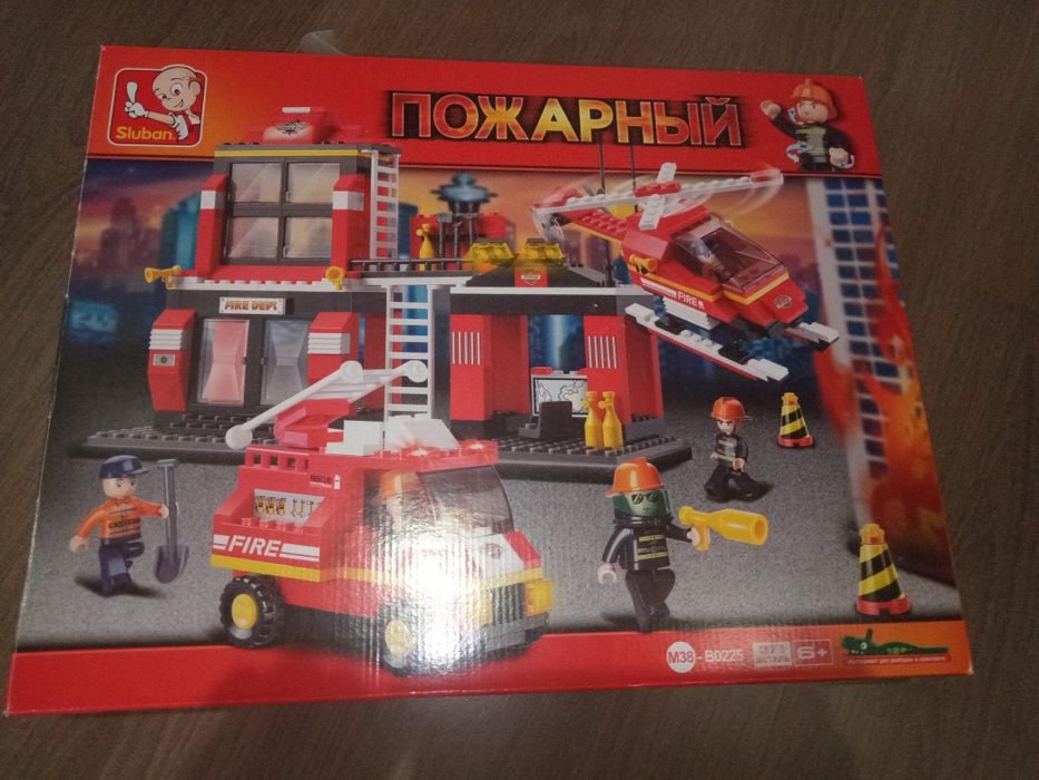 Лего набор Пожарных