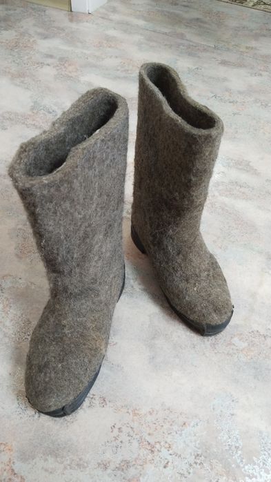 Продам новые валенки