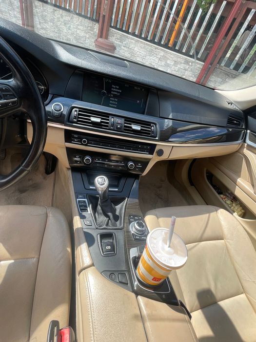 Vând sau schimb BMW seria 5 F 10 2.0 diesel manual cu Logan 2020 GPL de fabrica motor 1.0 90 de cai