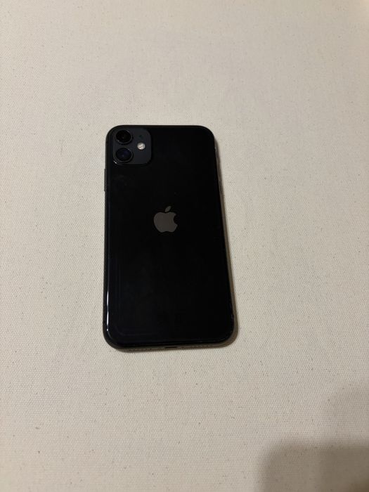 Продам iPhone 11