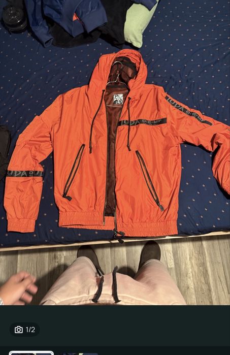 Luda панталони който има Xs i S da pishe