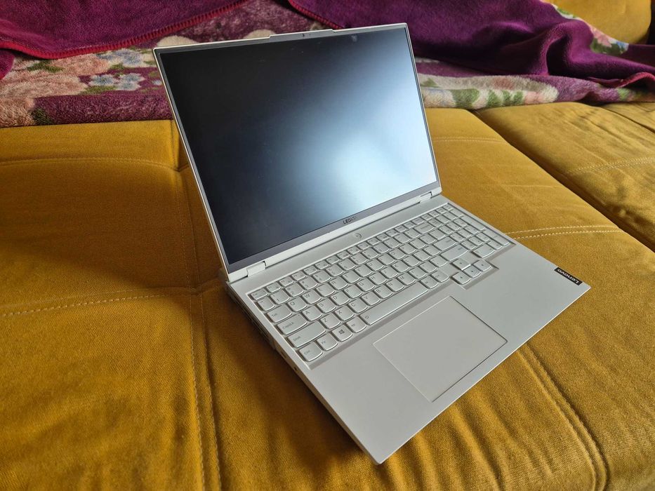 Laptop Gaming Lenovo Legion 5 Pro - Ryzen 5 5600H si nVidia GeForce RTX 3060