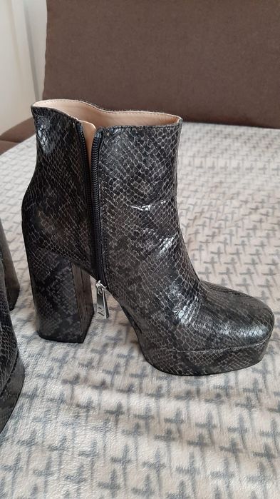 Cizme piele foarte frumoase si comode