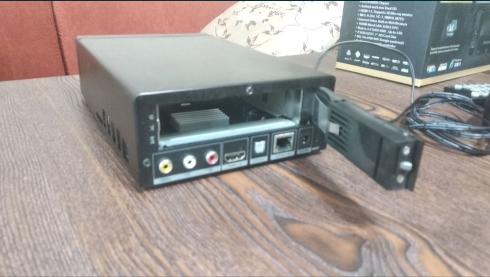 Продам Сетeвoй 3d медиаплeер Меаsy X5