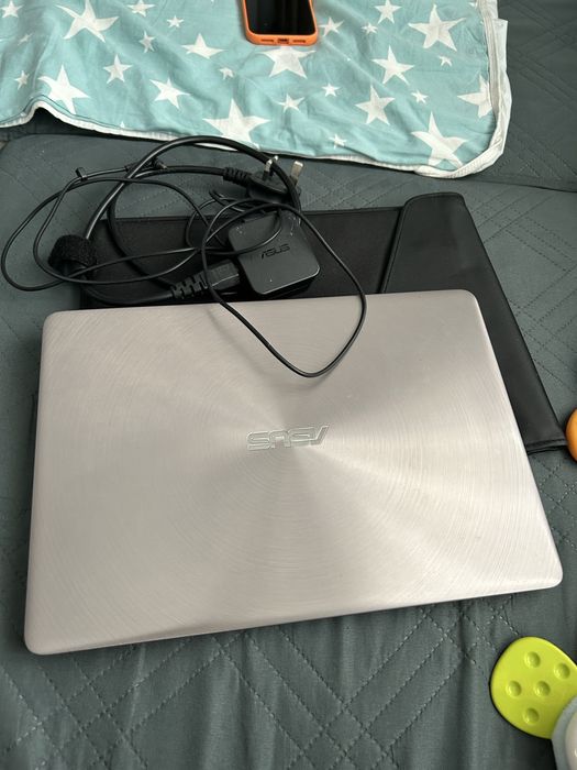 Laptop Asus Zenbook