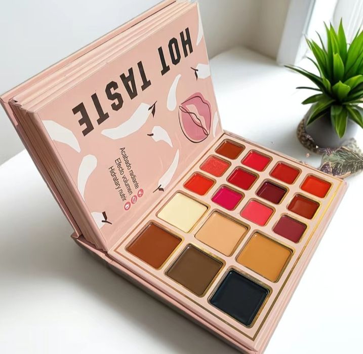 Набор косметики новый