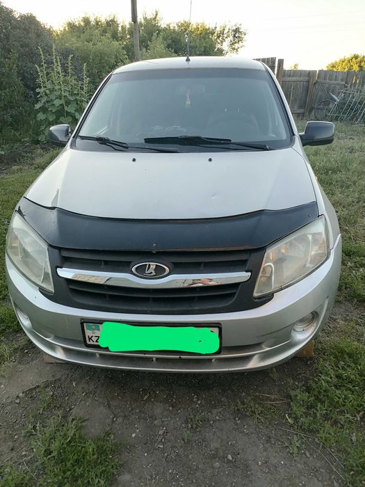 Продам автомобиль Лада Гранта