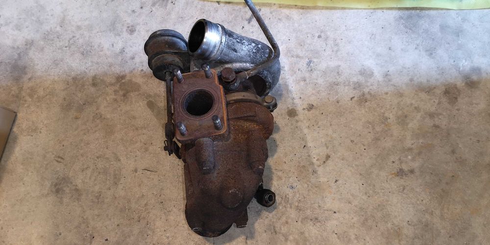 Turbină / Turbosuflantă 2.3 HPi / Multijet Euro 4 Iveco Daily / Fiat Ducato - Cod 504071260
