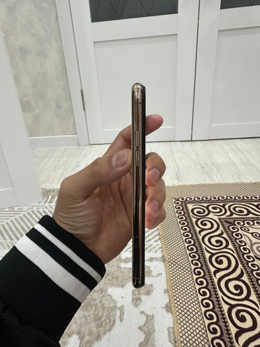 11 про макс продам