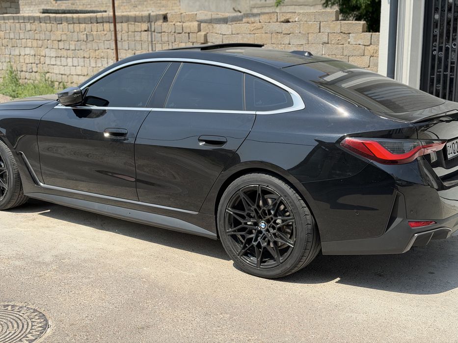 BMW i4 sotiladi nasiya savdo bor