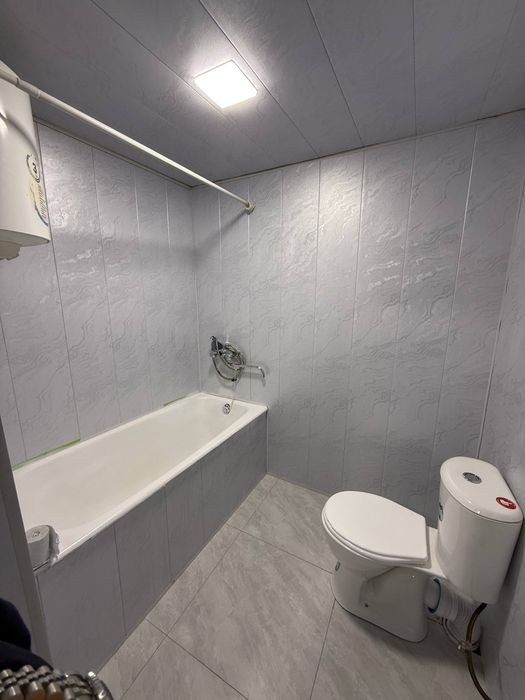 Квартира дом 1 этаж 3 комнатная Янгибазар центр юкоричирчик