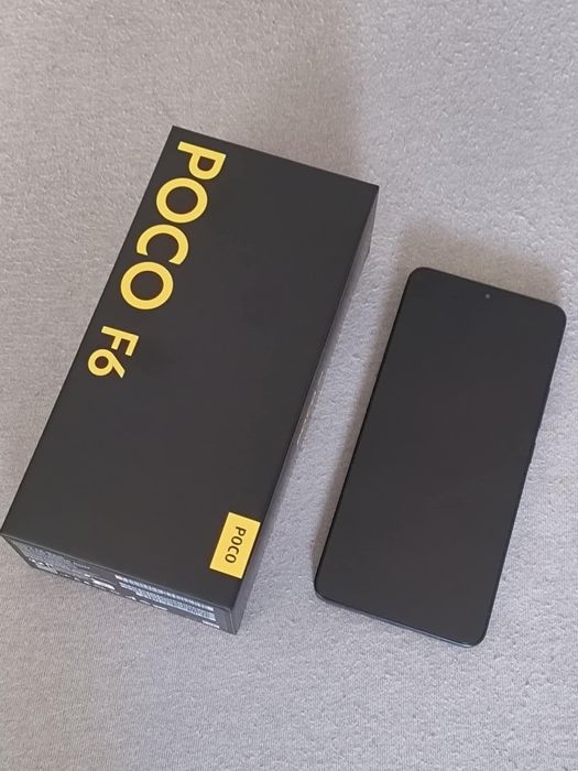 Poco F6, 8 GB RAM + 256 GB