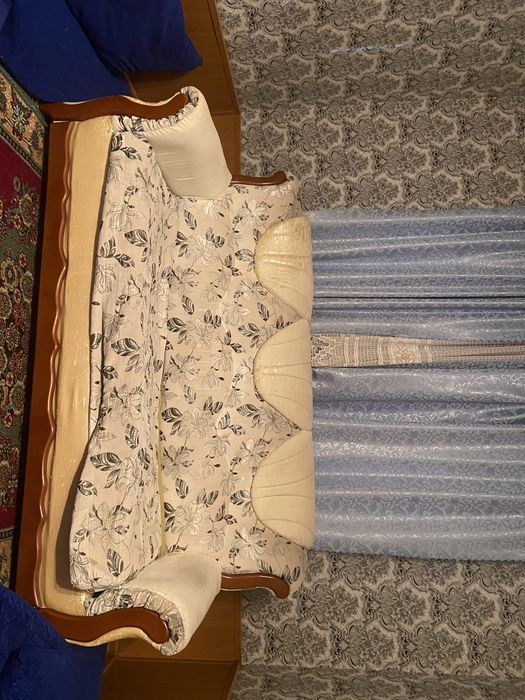 Срочно продам уголок в нормаль состояние