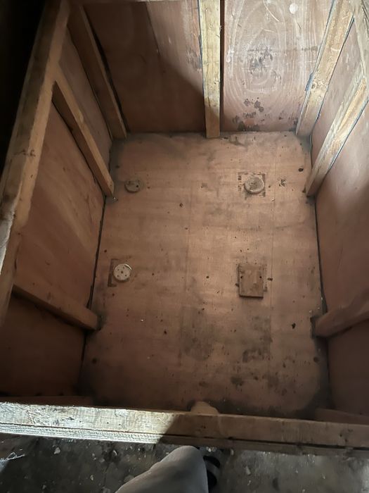 Деревянный ящик