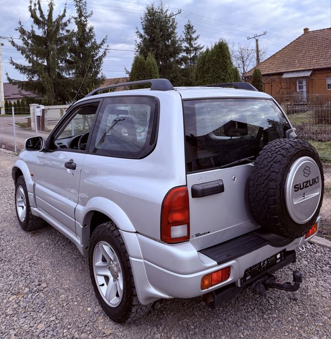 Suzuki Grand Vitara 1.6i 16V 4x4 Mic\Mare  *Recent adusa*